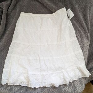 White embroidered skirt